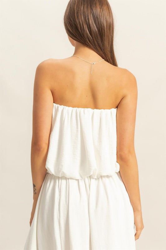 Women's bubble hem tube top with ruched details – strapless and flattering summer fashion