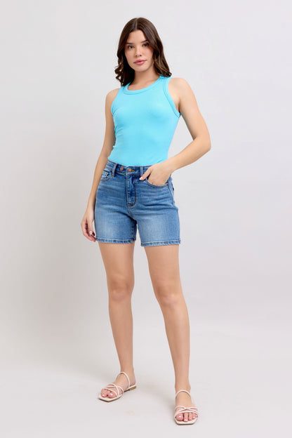 Full-size 2-button denim shorts with pockets, featuring a high-rise waist & moderate stretch for a comfortable & stylish summer look.