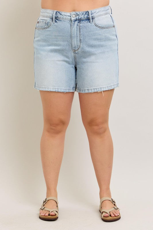 Plus size frayed hem high rise denim shorts – stylish and edgy summer staple