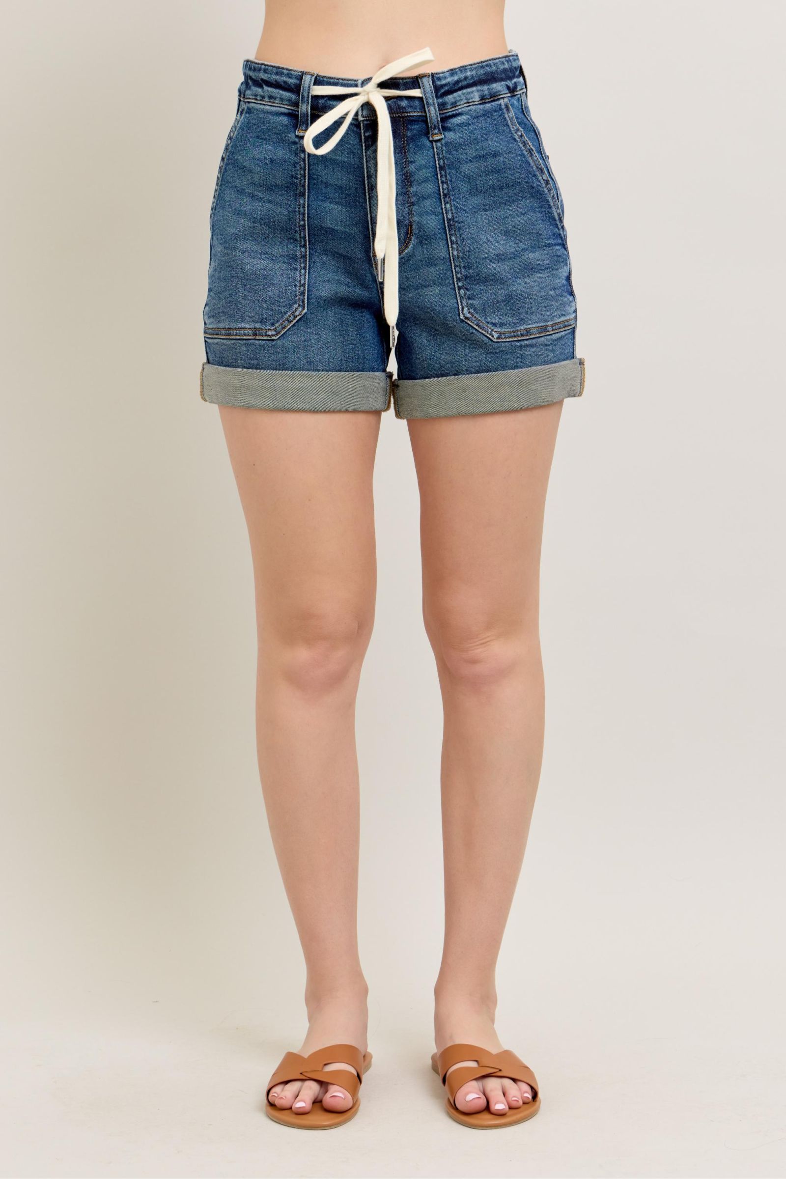 Plus size high rise cuff denim shorts – flattering and trendy summer style