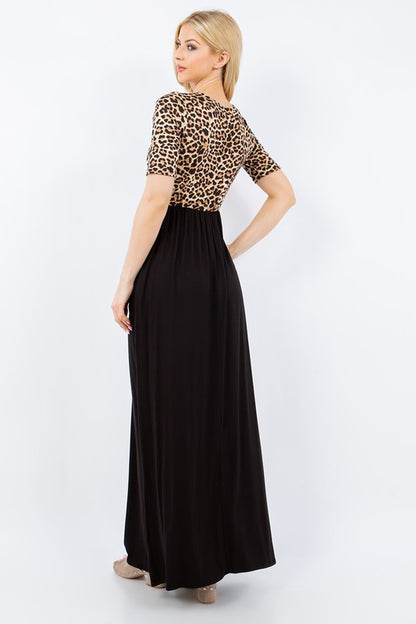 Women's full-size leopard round neck maxi dress with pockets – chic and comfortable