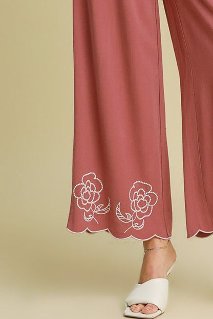 Stylish linen blend wide-leg pants with a chic scalloped hemline, drawstring waist, and pockets for an effortless and breezy look.