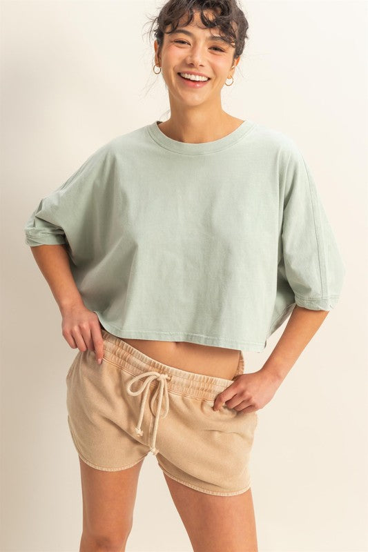 Lightweight round neck batwing sleeve t-shirt with a relaxed fit, perfect for casual and effortless styling.