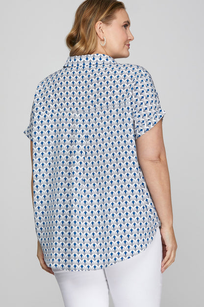 Chic printed Johnny collar short sleeve blouse, perfect for casual and semi-formal looks.