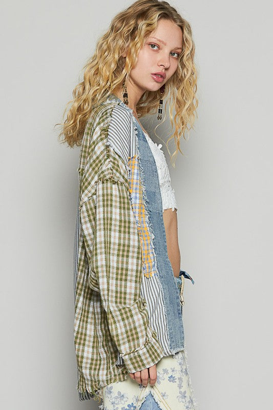 Women's raw edge plaid & striped open front cardigan – trendy and effortless layering piece