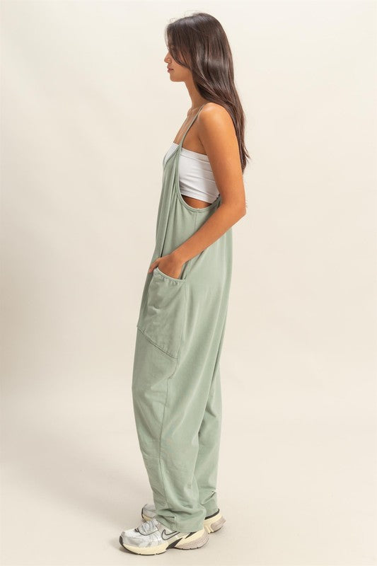 Relaxed fit mineral washed overalls with pockets, featuring a vintage-inspired look and comfortable style.