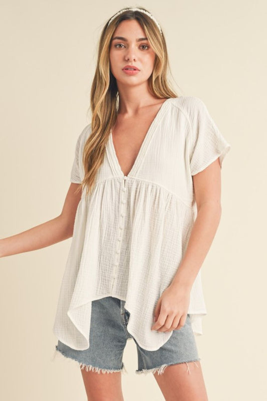 Women's tuck detail V-neck short sleeve blouse – chic and sophisticated style